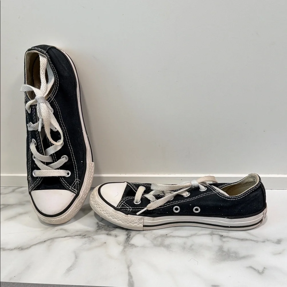 Converse Kids Black and White Sneakers size 2